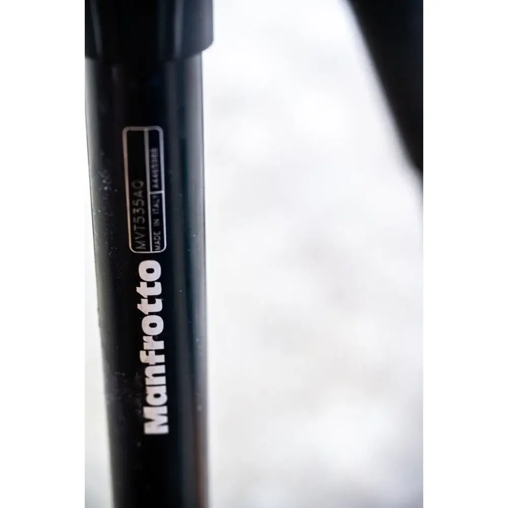Manfrotto Tripod MVT535AQ Aluminum 3-Stage Tripod 4-section Black w/t Ball Head